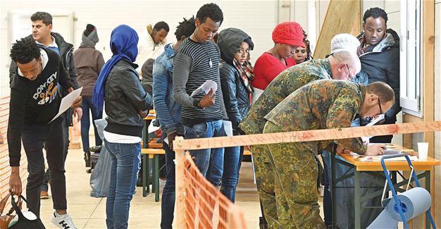 Germans see refugees as biggest problem despite falling numbers