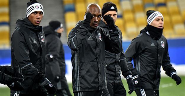 Foreign footballers take issue with questions after Istanbul bomb attack