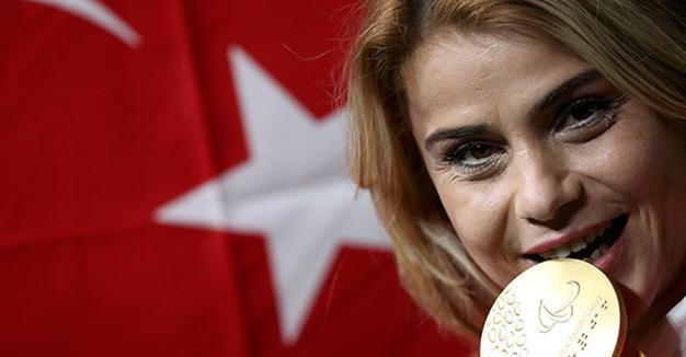 Turkish Paralympian breaks world record to claim gold