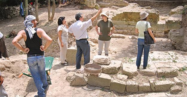 Bathonea excavations aim to shed light on historic Istanbul quakes