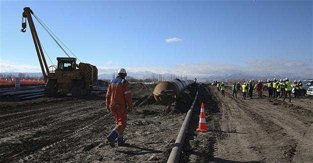 Asian Infrastructure Investment Bank approves $600 mln loan for Azerbaijan-Turkey gas pipeline