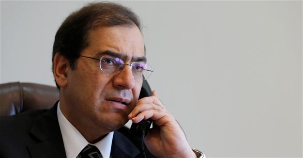 Egypt signs $220 mln of oil and gas deals