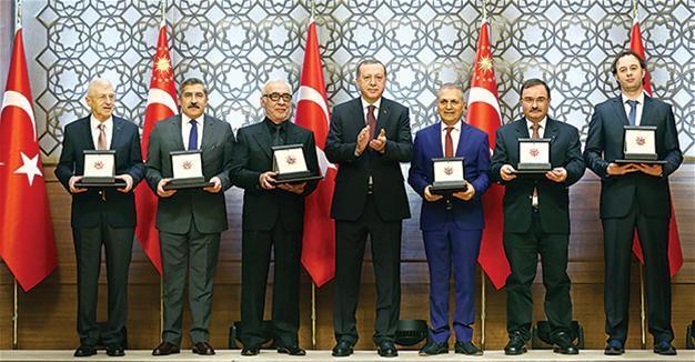 President Erdoğan admits wrong strategies in education and culture