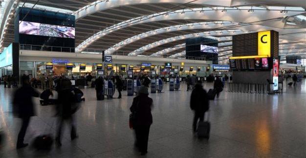 Britain’s Thomas Cook sticks to outlook despite Turkey disruption