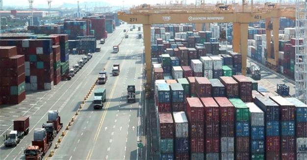 WTO dramatically cuts 2016 global trade growth forecast