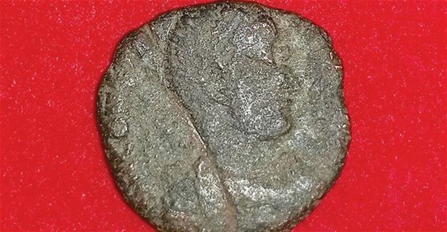 Ottoman, Roman coins at Japan castle