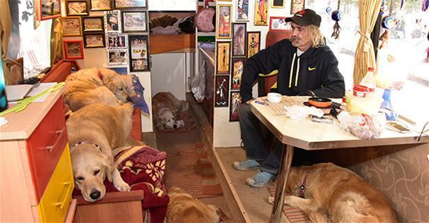 Bodrum’s ‘Golden gang’ loses father