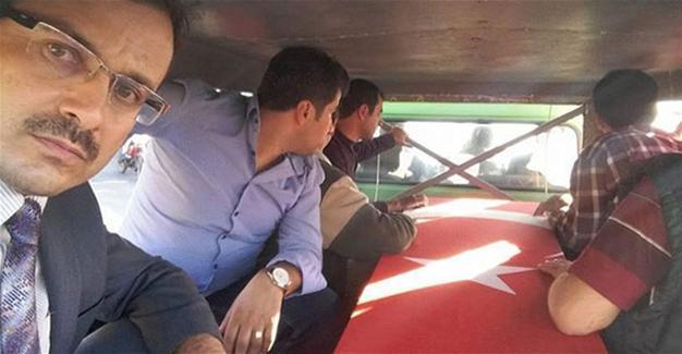 Probe launched into imam for taking selfie with fallen Turkish soldier’s coffin