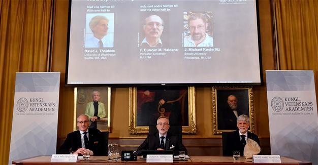 Nobel physics prize awarded to 3 for topology work