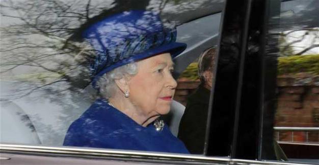 Queen makes first appearance after heavy cold over Christmas