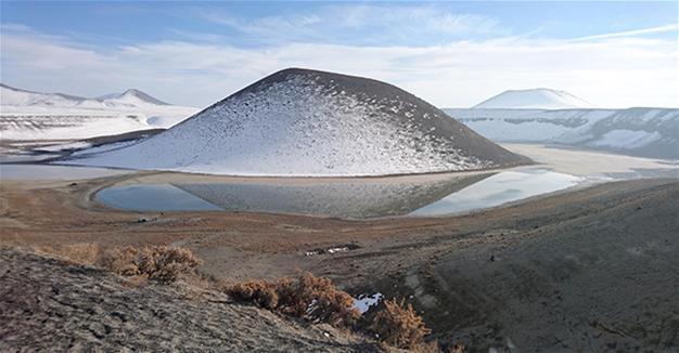 Lake replenished with snowmelt in Turkey’s Konya
