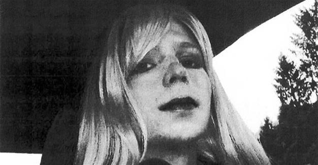Obama commutes sentence of WikiLeaker Manning