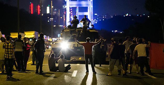 Public trust in military plunges after Turkey’s failed coup: Poll