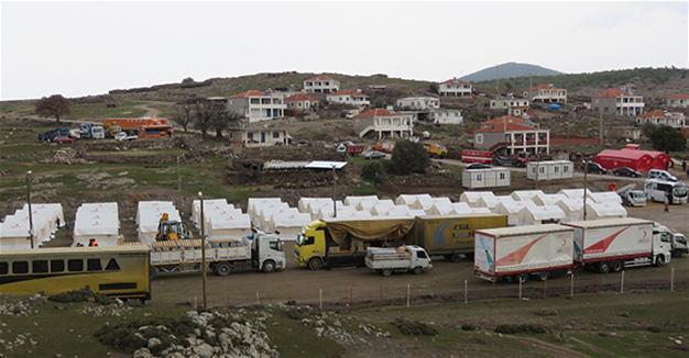 Almost 500 earthquakes hit Dardanelles in three days