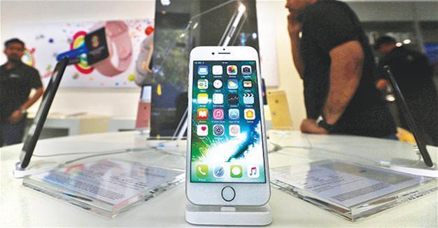 Apple to start building iPhones in India