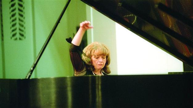 ‘I am born every day once again,’ says İdil Biret