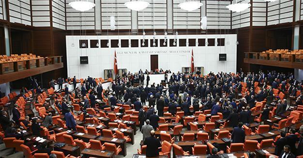 AKP to have 30 minutes, opposition to have 20 minutes each for referendum TV slots