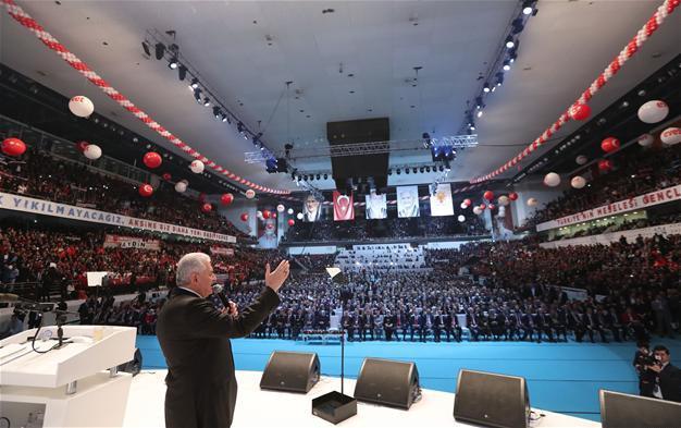 Ruling AKP officially kicks off ‘Yes’ campaign for charter referendum