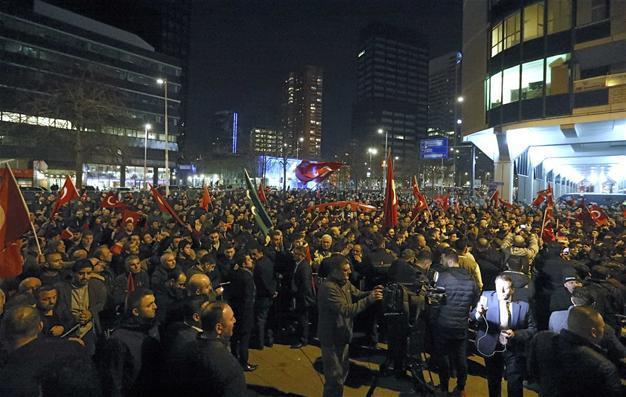 Turkey says it does not want Dutch envoy to return to post for a while
