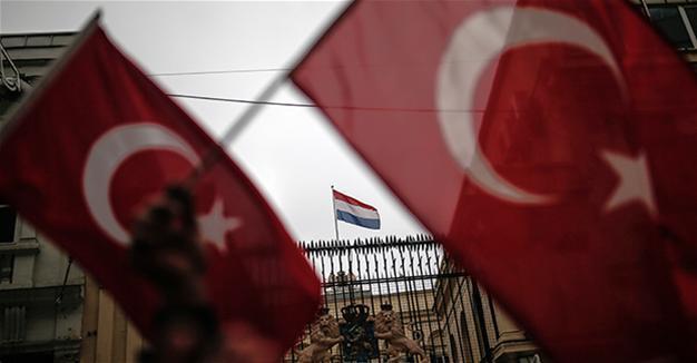 Turkey-Netherlands tension rises amid calls for calm