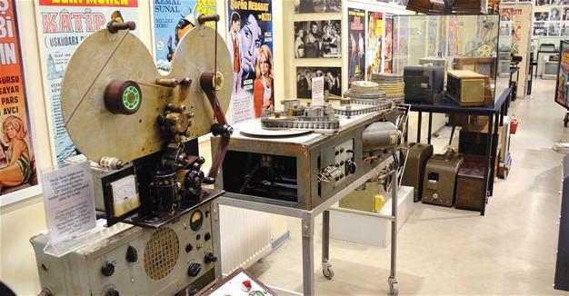 Museum sheds light on Turkish cinema, theater history