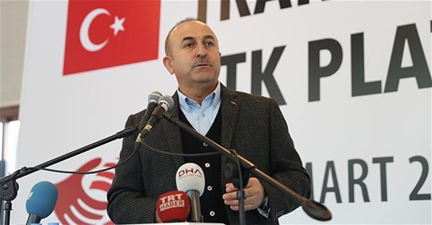 Turkish FM hints abolishing migrant deal