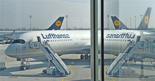 Lufthansa cautious for year ahead after boost in 2016