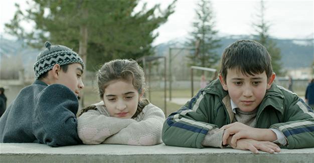 Boys come of age in and find solidarity in ‘Blue Bicycle’