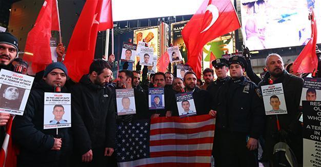 NYPD commemorates Istanbul bombing victims in Times Square