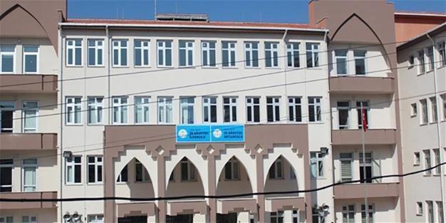 İzmir secondary students allegedly subjected to strip search over theft claims