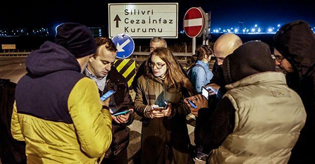 Detention warrants issued for seven suspects in Gülen case, including famous Turkish singer