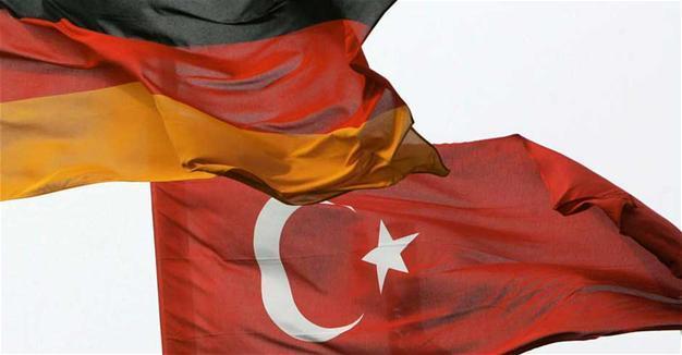 Germany receives 262 asylum requests from Turkish diplomats and military officers