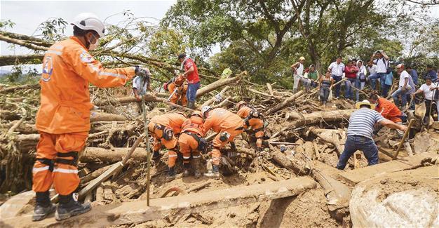 Death toll in Colombia mudslides rise to 254, including 43 children