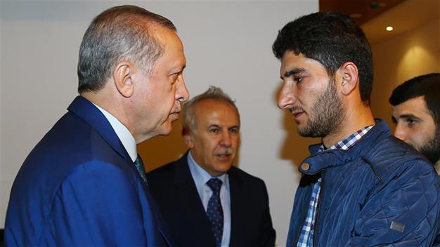 Bereaved Syrian father calls Turkey his only hope