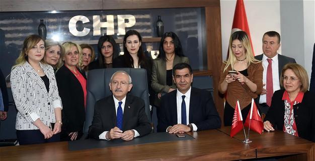 4 million Syrians to be granted Turkish citizenship if ‘yes’ votes emerge in charter referendum: CHP