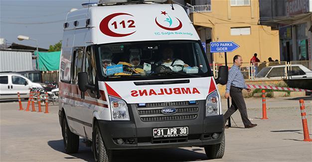 Three patients treated in Turkey after suspected gas attack in Syria’s Idlib died: Deputy PM Kaynak