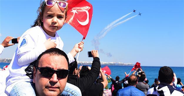 Turkey marks Children Day and 97th anniversary of parliament