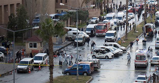 Foreign officials condemn İzmir car bomb attack