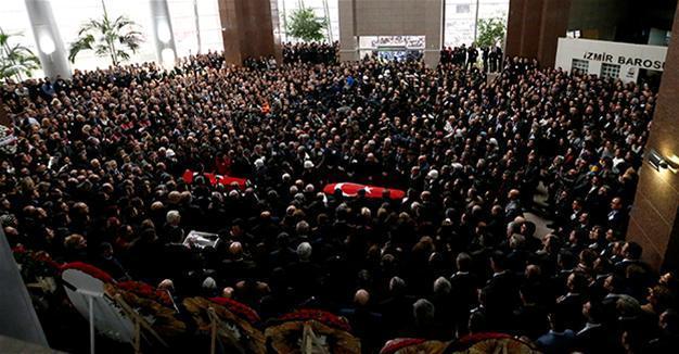 Ceremonies held at courthouse for victims of İzmir terror attack