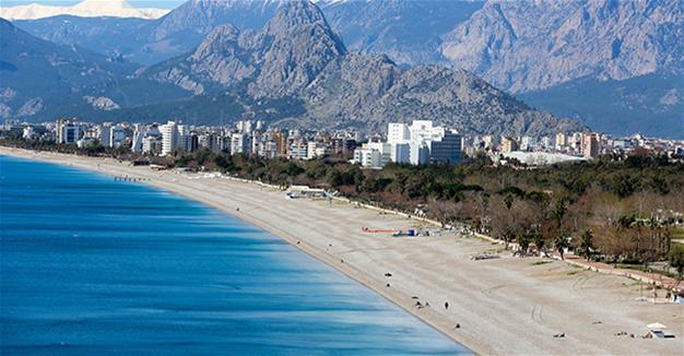 Turkey becomes top destination for Ukrainian tourists: Association
