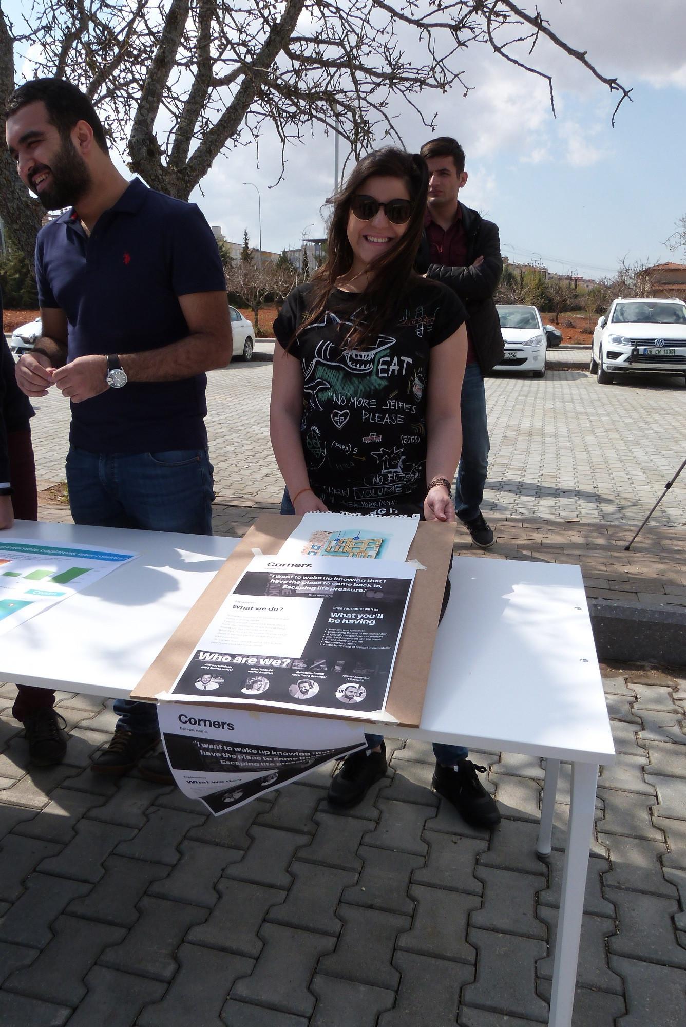 Young Syrian entrepreneurs turn their plight into creative projects