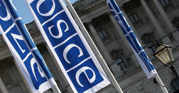 Changes in voting procedure against law: International observers