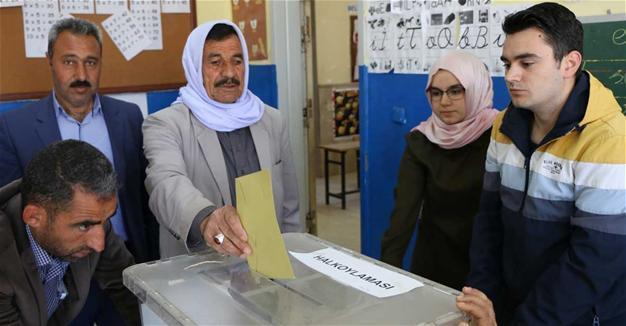 Ruling AKP sees gains over HDP in southeastern provinces