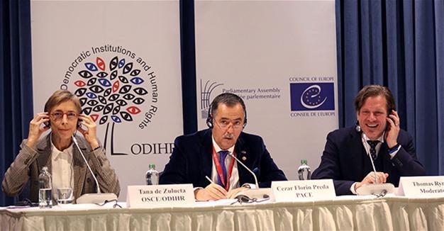 European Commission urges Turkey to launch ‘transparent investigations’ into referendum results