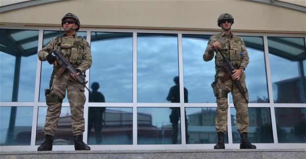 UN rights boss concerned over arrests, renewal of state of emergency in Turkey