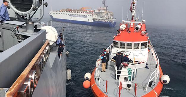 Russian special teams arrive to salvage ship that sank off Istanbul
