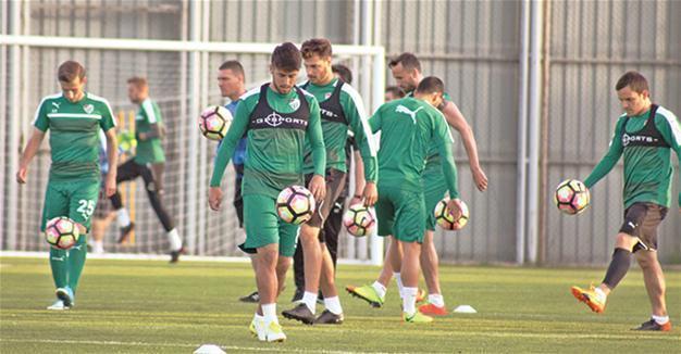Title race in Turkish Super League enters crucial week