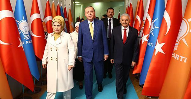 Erdoğan renews AKP’s A-team with greater youth presence