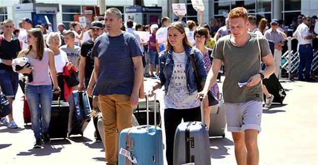 8 mln foreign tourists ‘expected to visit Antalya in 2017’