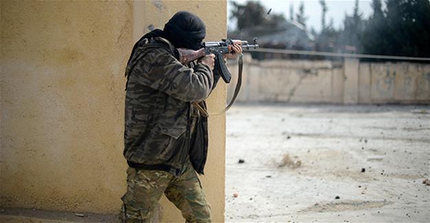 10 ISIL suicide bombers killed in fierce clashes during attack on Turkish base in Syria